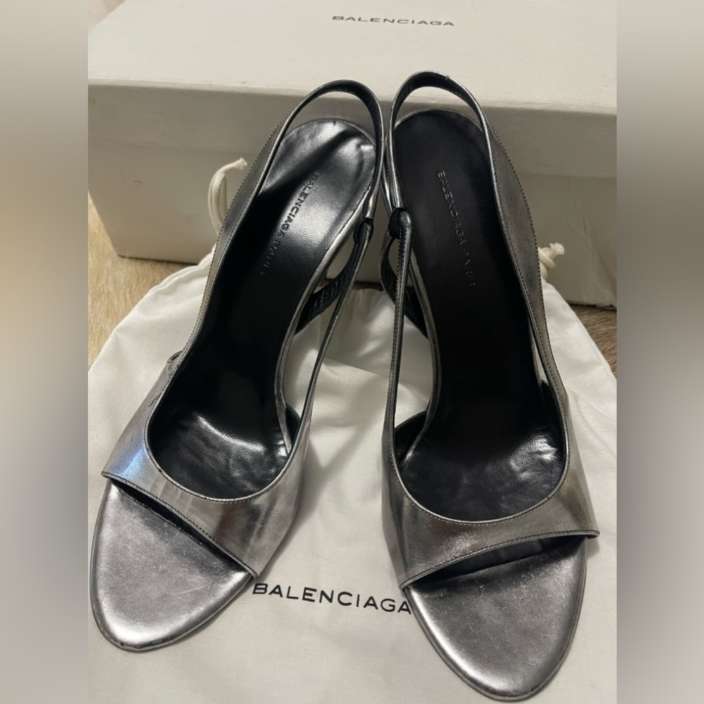 Balenciaga Heels - Picture 3 of 12